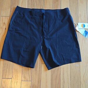 NWT Vuori Knox Boardshorts Black – Size 36 (Retail $138)